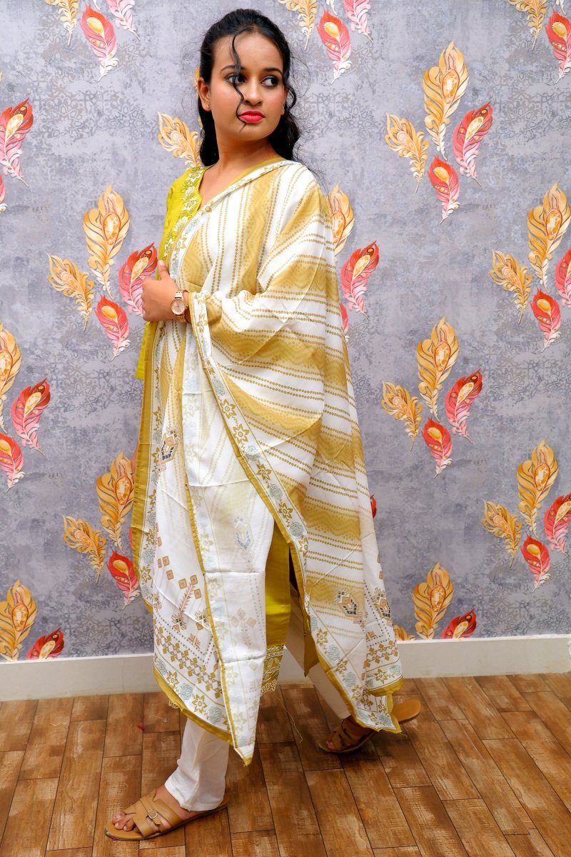 Green Rayon Kurti With Printed Dupatta For Women & Girls - Aira Fabrics Designer Studio